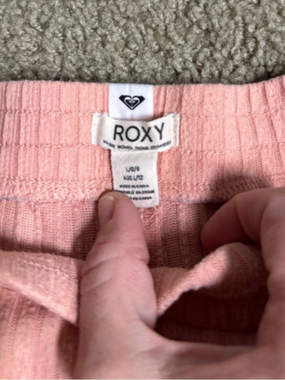 Women's Roxy Ribbed Hooded Lounge Set - Picture 4 of 5
